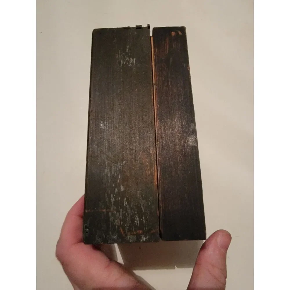 VINTAGE ENGLISH LEATHER DOVETAILED WOODEN EMPTY BOX MEM CO INC NEW YORK SWORD